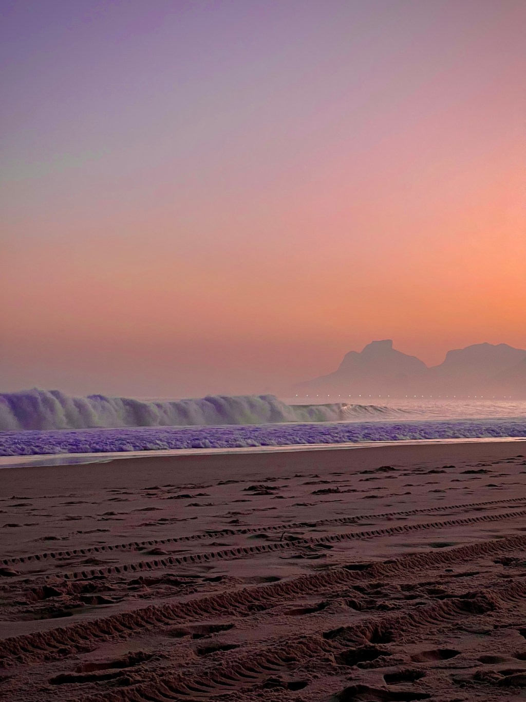 Midnight thoughts of a broken&nbsp;heart